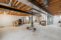 17462 Ava Court, New Boston, MI 48164