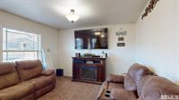 812 Lonnie Ln, Winnemucca, NV 89445