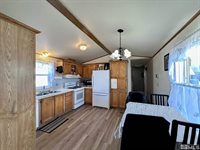 7925 South Grass Valley Rd, Winnemucca, NV 89445