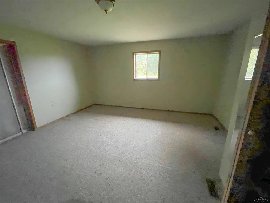 5490 North Water, Edenville Township, MI 48657