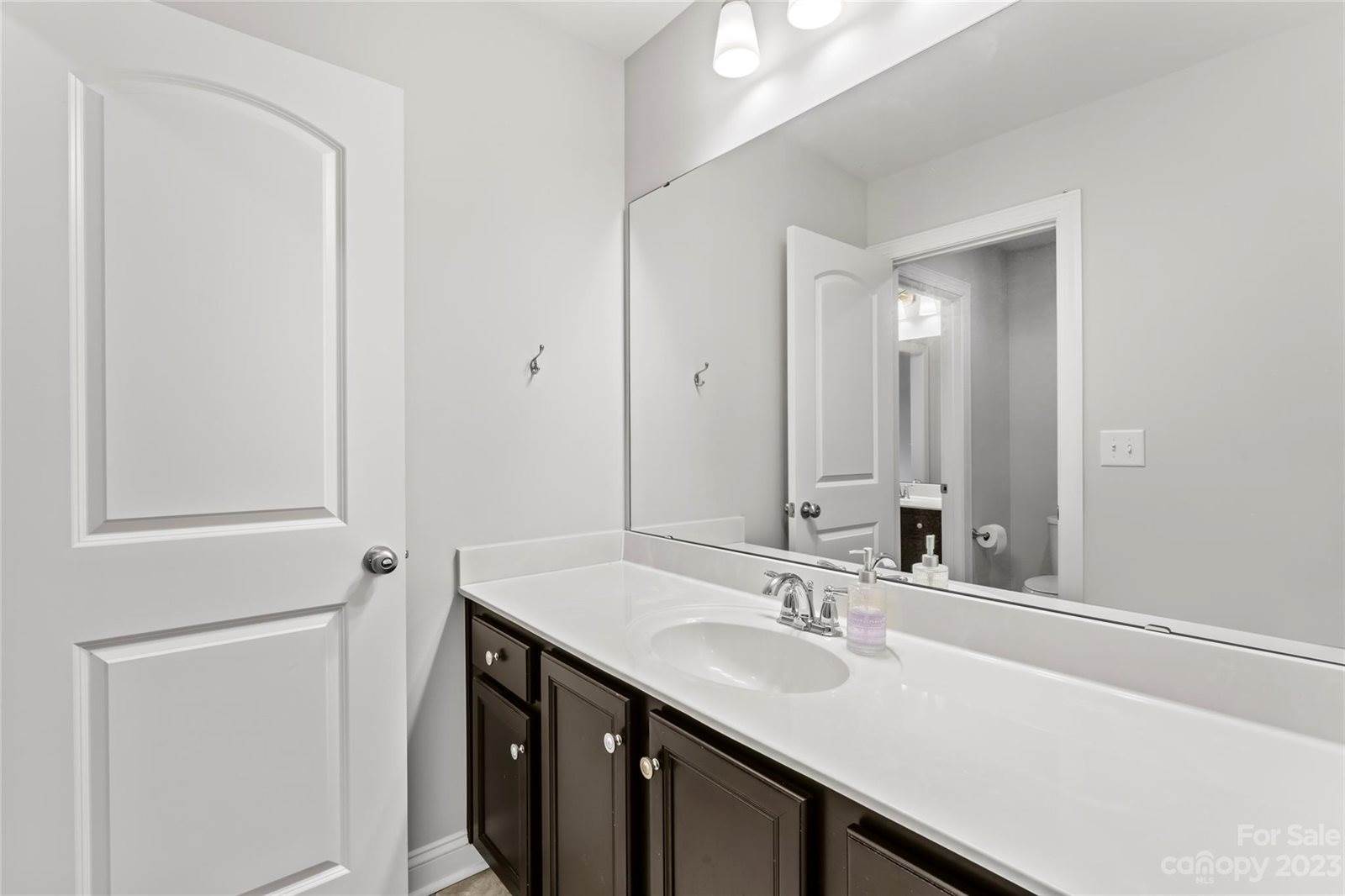 116 Charthouse Lane, Mooresville, NC 28117