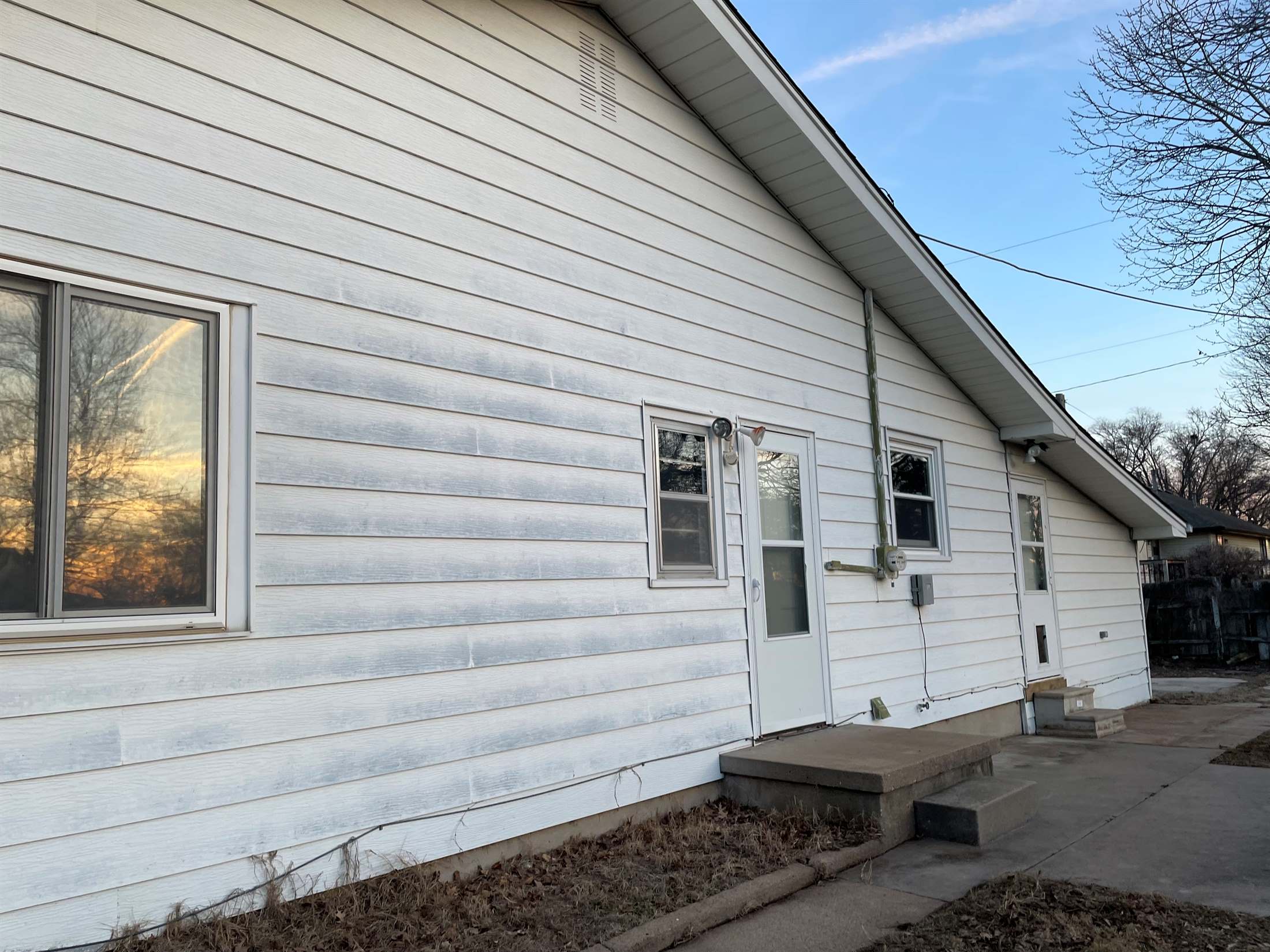 1755 W Rado Ave, El Dorado, KS 67042