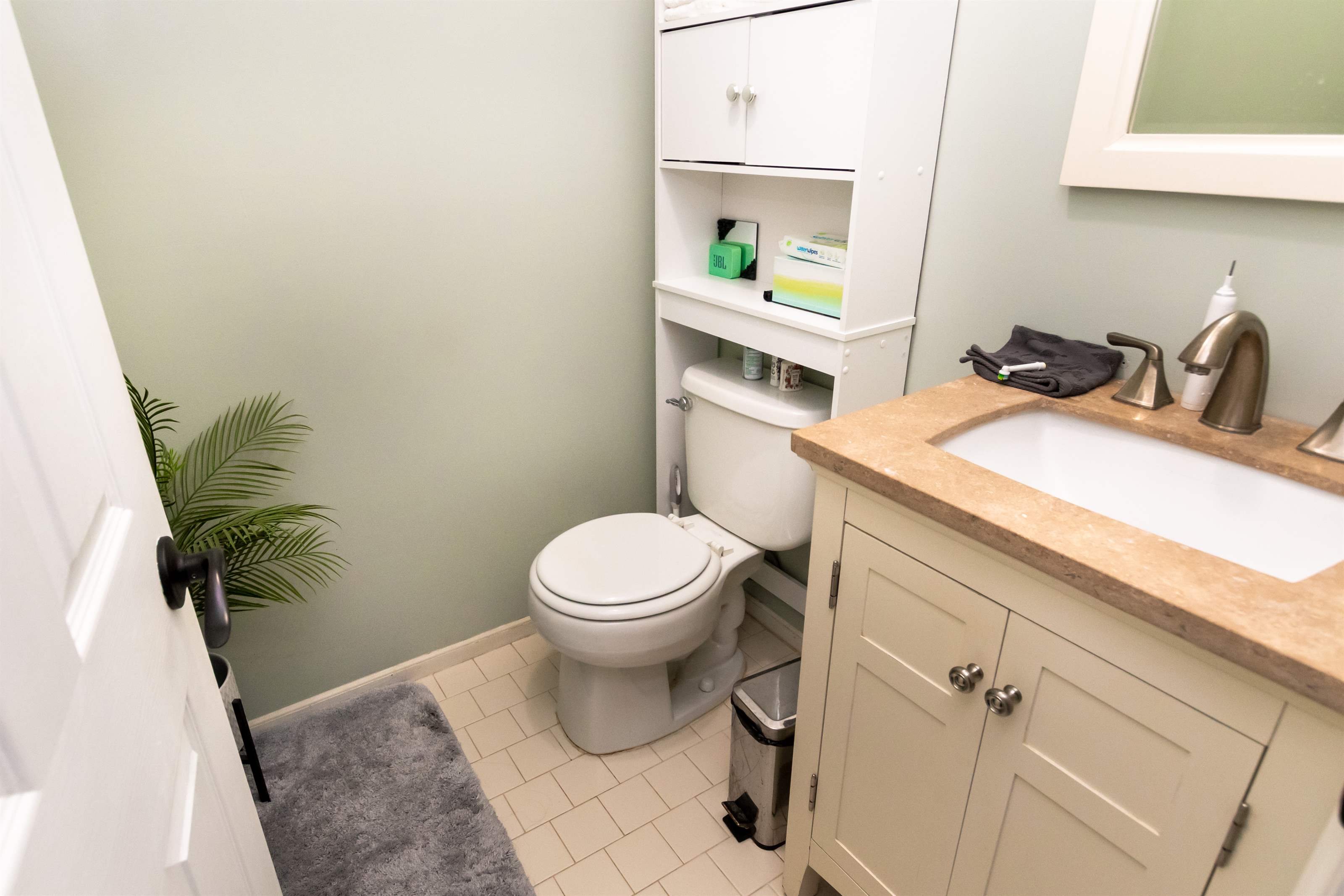 380 Keswick Drive, Piscataway, NJ 08854