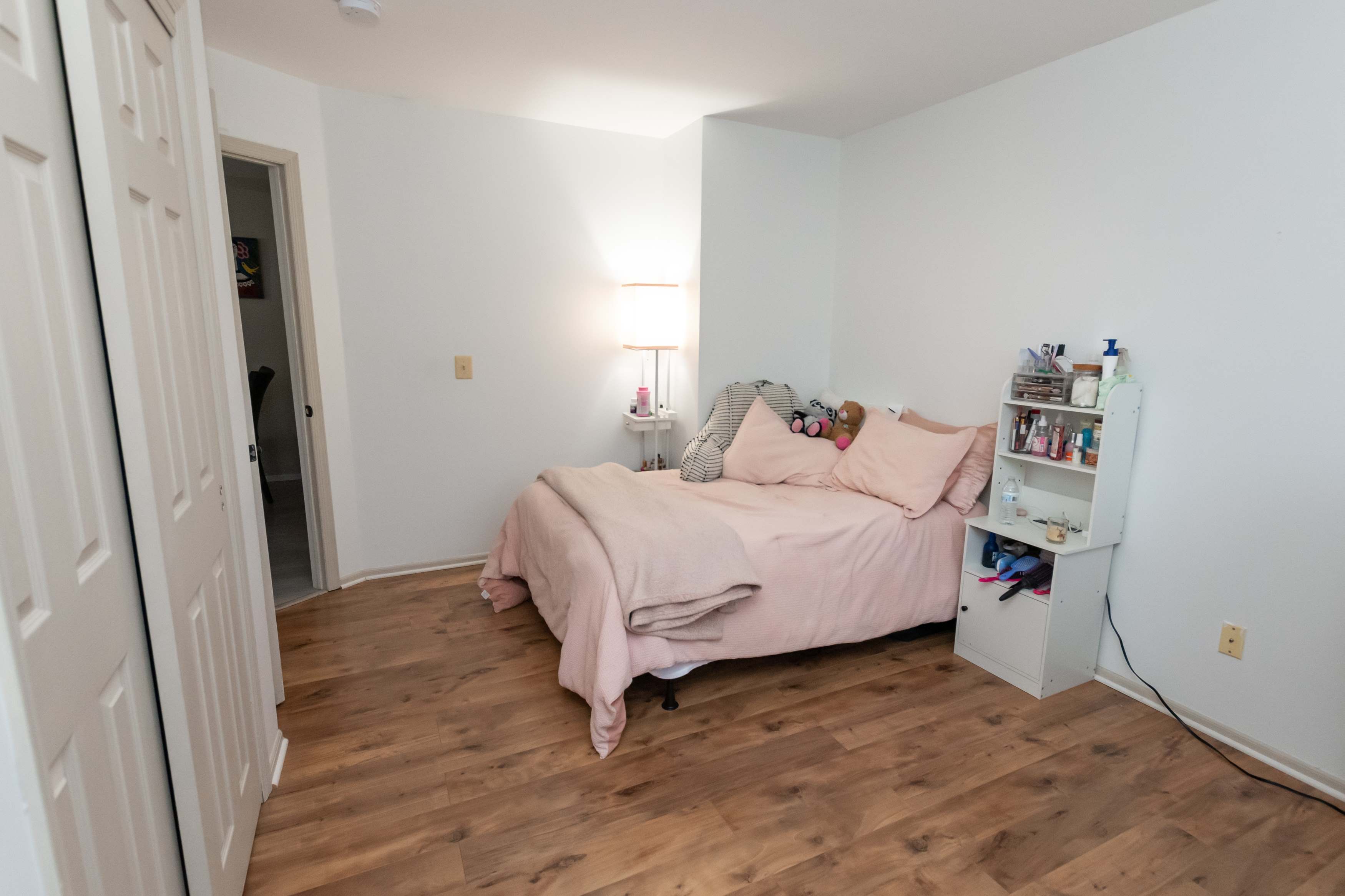 380 Keswick Drive, Piscataway, NJ 08854