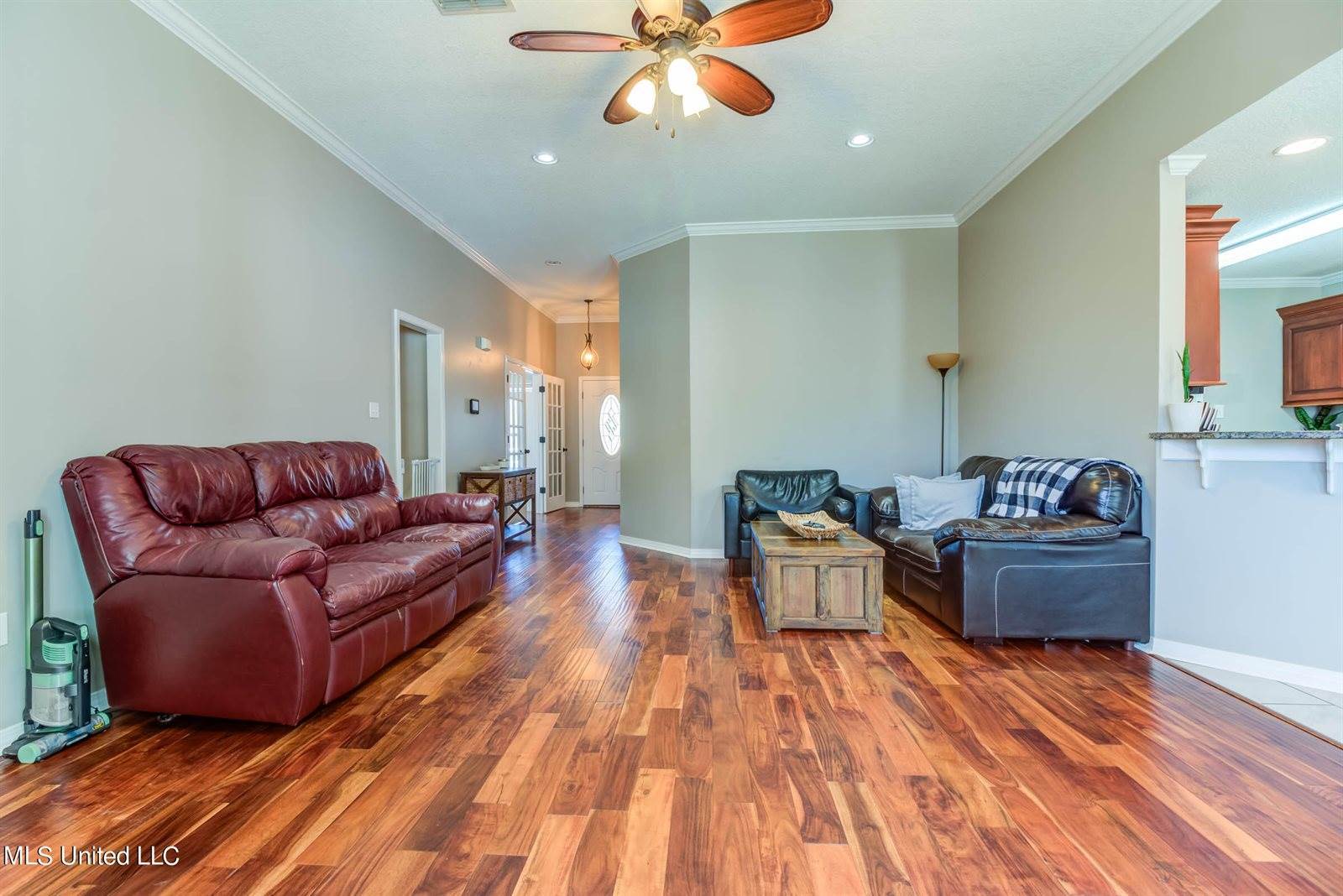 14860 Loveless Drive, Gulfport, MS 39503