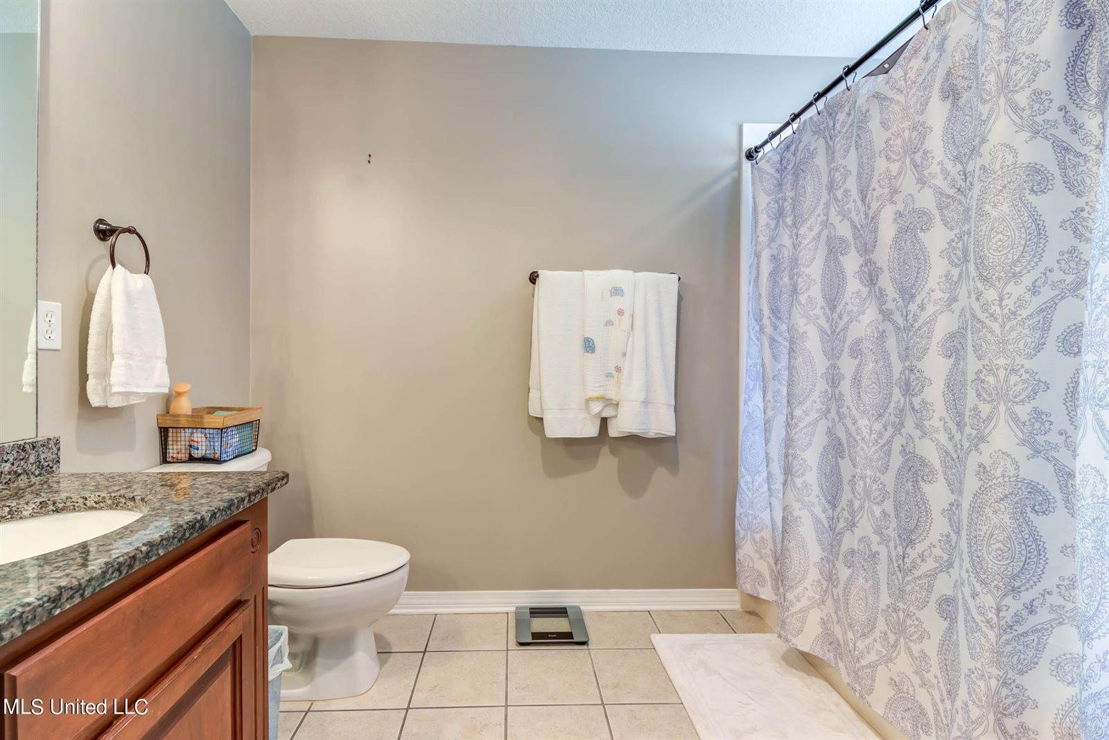 14860 Loveless Drive, Gulfport, MS 39503