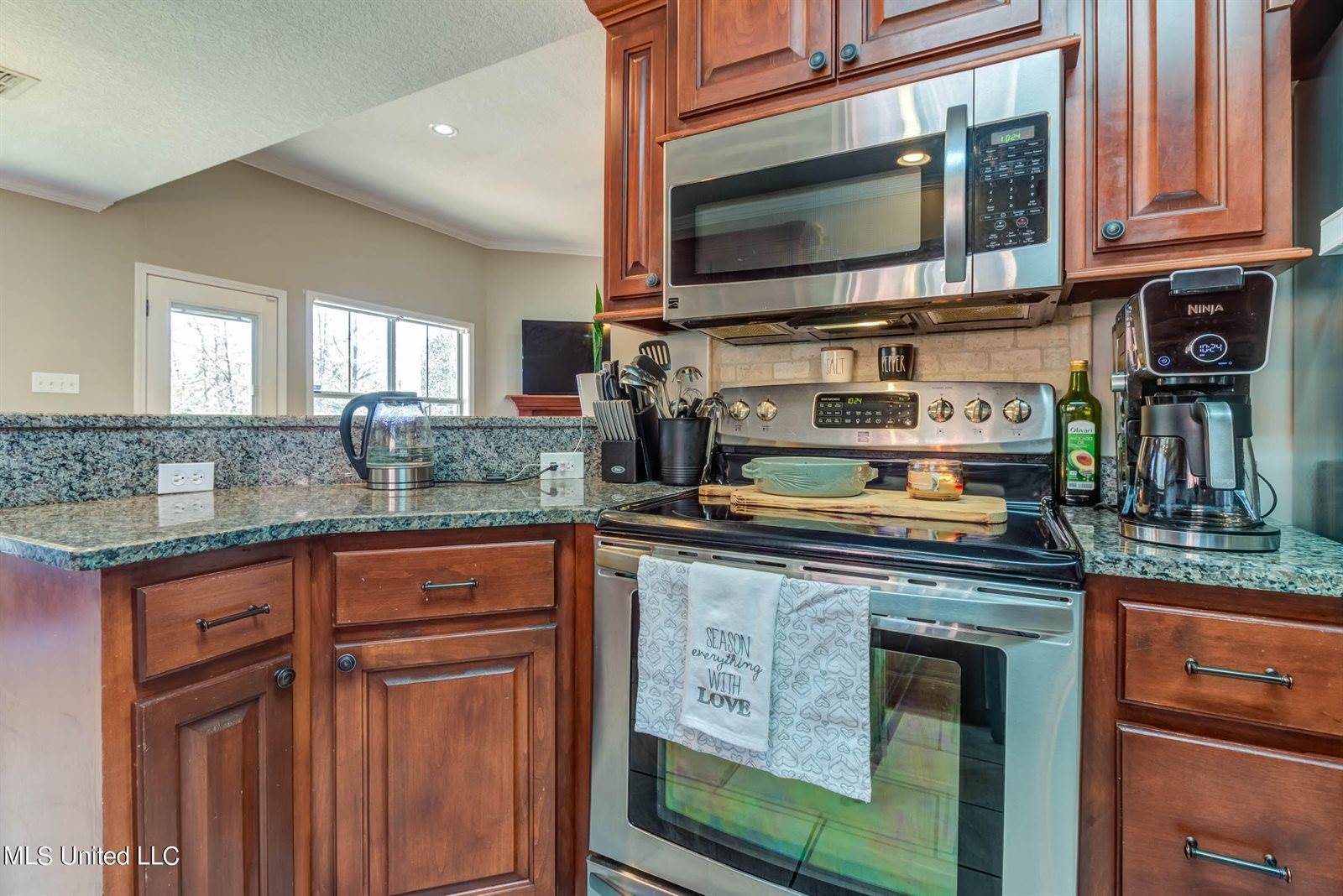 14860 Loveless Drive, Gulfport, MS 39503