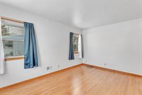 3881 East Obrien Rd, Oak Creek, WI 53154