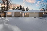 3881 East Obrien Rd, Oak Creek, WI 53154