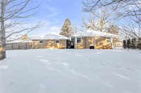3881 East Obrien Rd, Oak Creek, WI 53154