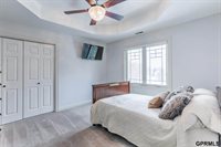 905 Wicklow Road, Papillion, NE 68046