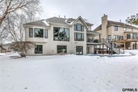 905 Wicklow Road, Papillion, NE 68046
