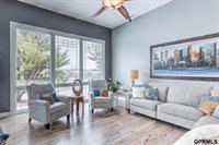 905 Wicklow Road, Papillion, NE 68046