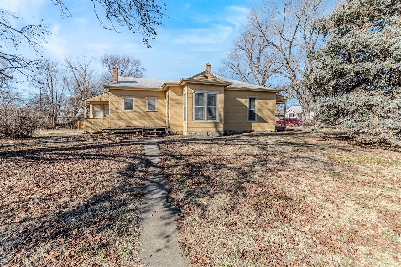 505 West 8th Street, Junction City, KS 66441