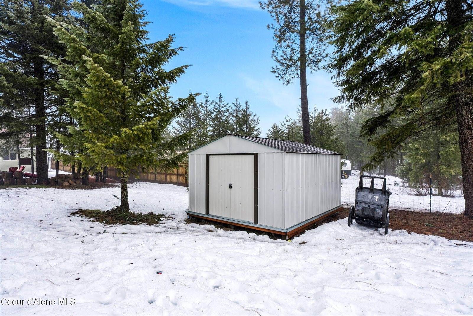 5326 West Delaware St, Spirit Lake, ID 83869