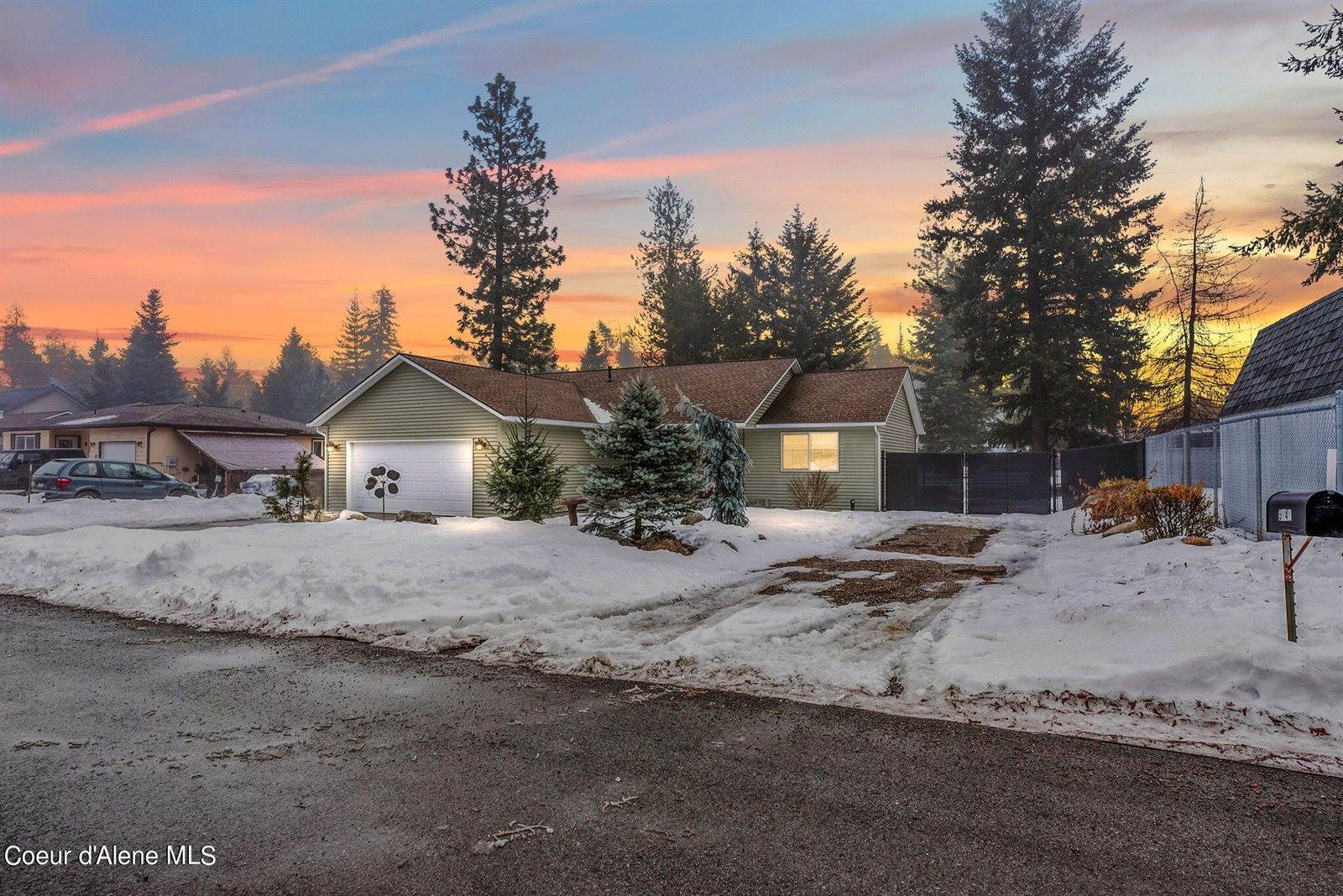 5326 West Delaware St, Spirit Lake, ID 83869