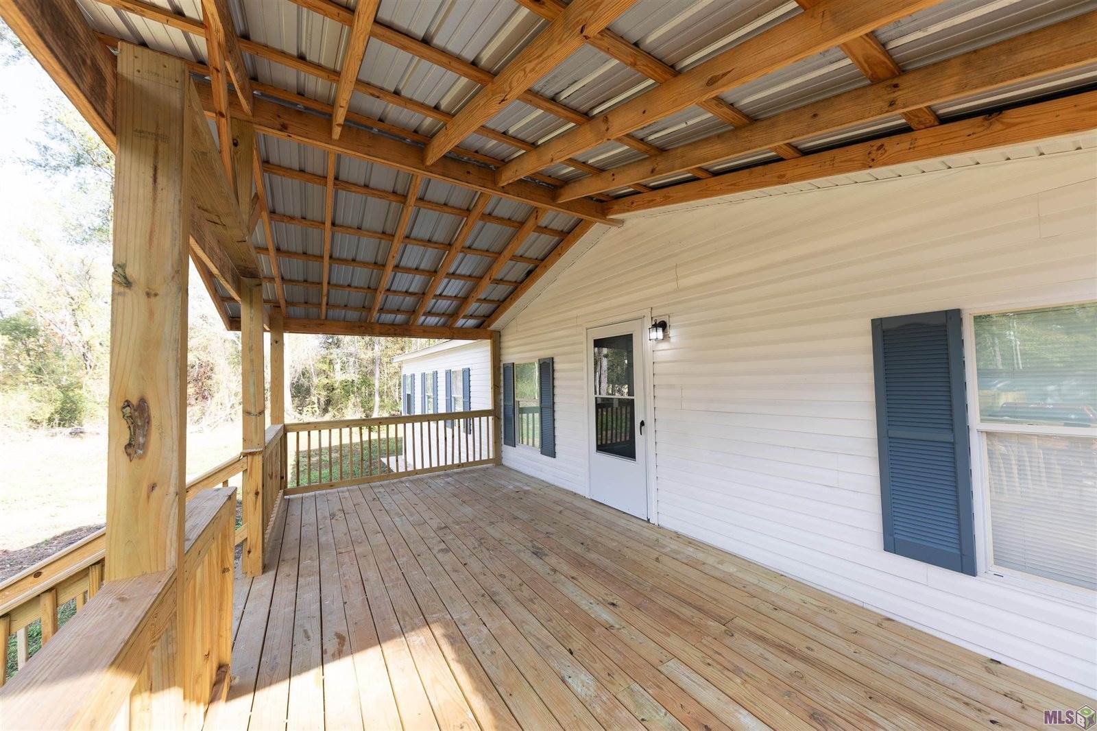 17660 Bay Paul Rd, Livingston, LA 70754