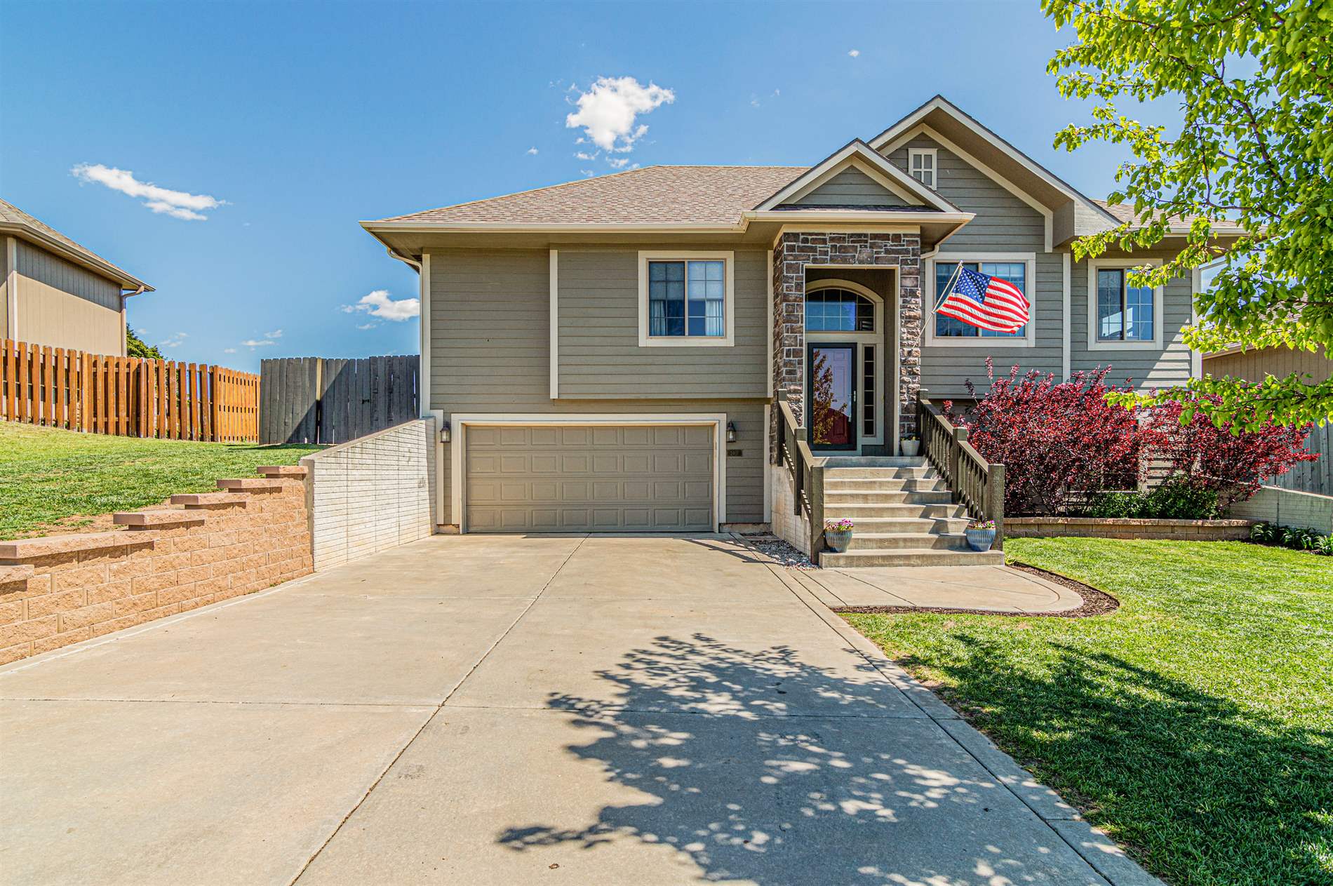 2407 Deer Trail, Junction City, KS 66441