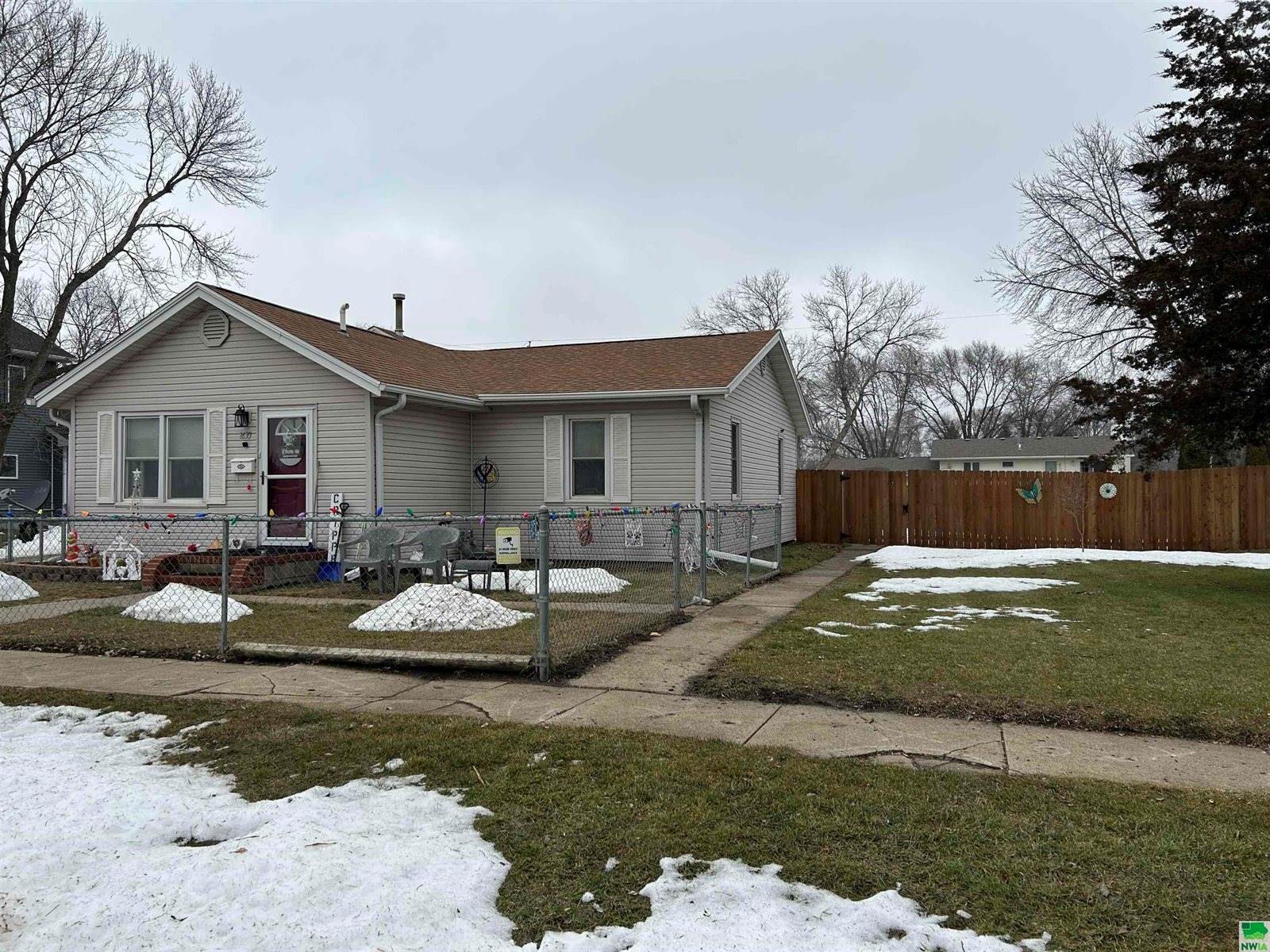 1633 Goldie Ave., Sioux City, IA 51109