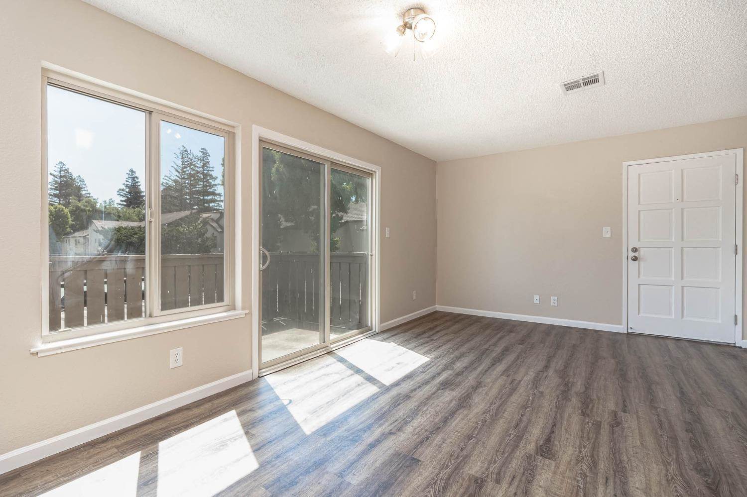 3701 Colonial Drive, #76, Modesto, CA 95356