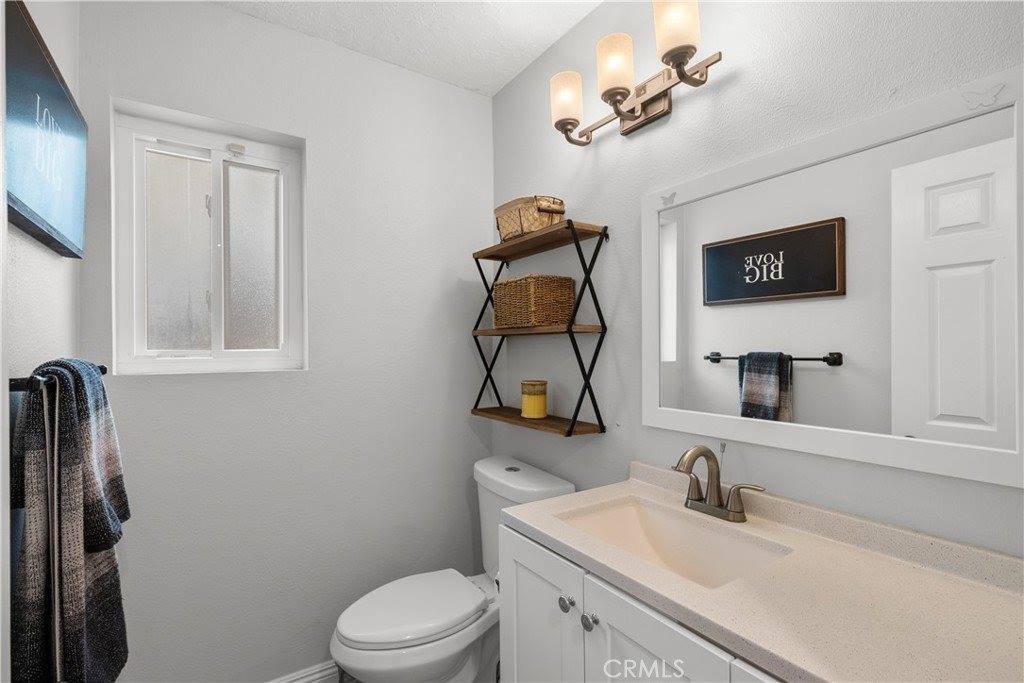 31916 Green Hill Drive, Castaic, CA 91384