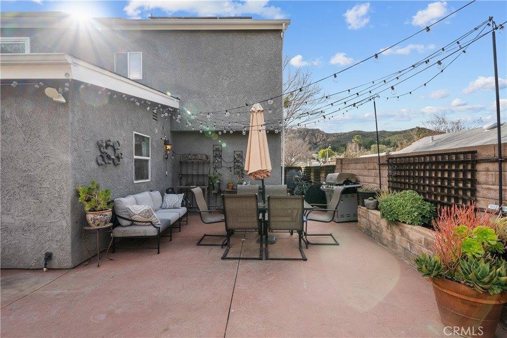 31916 Green Hill Drive, Castaic, CA 91384