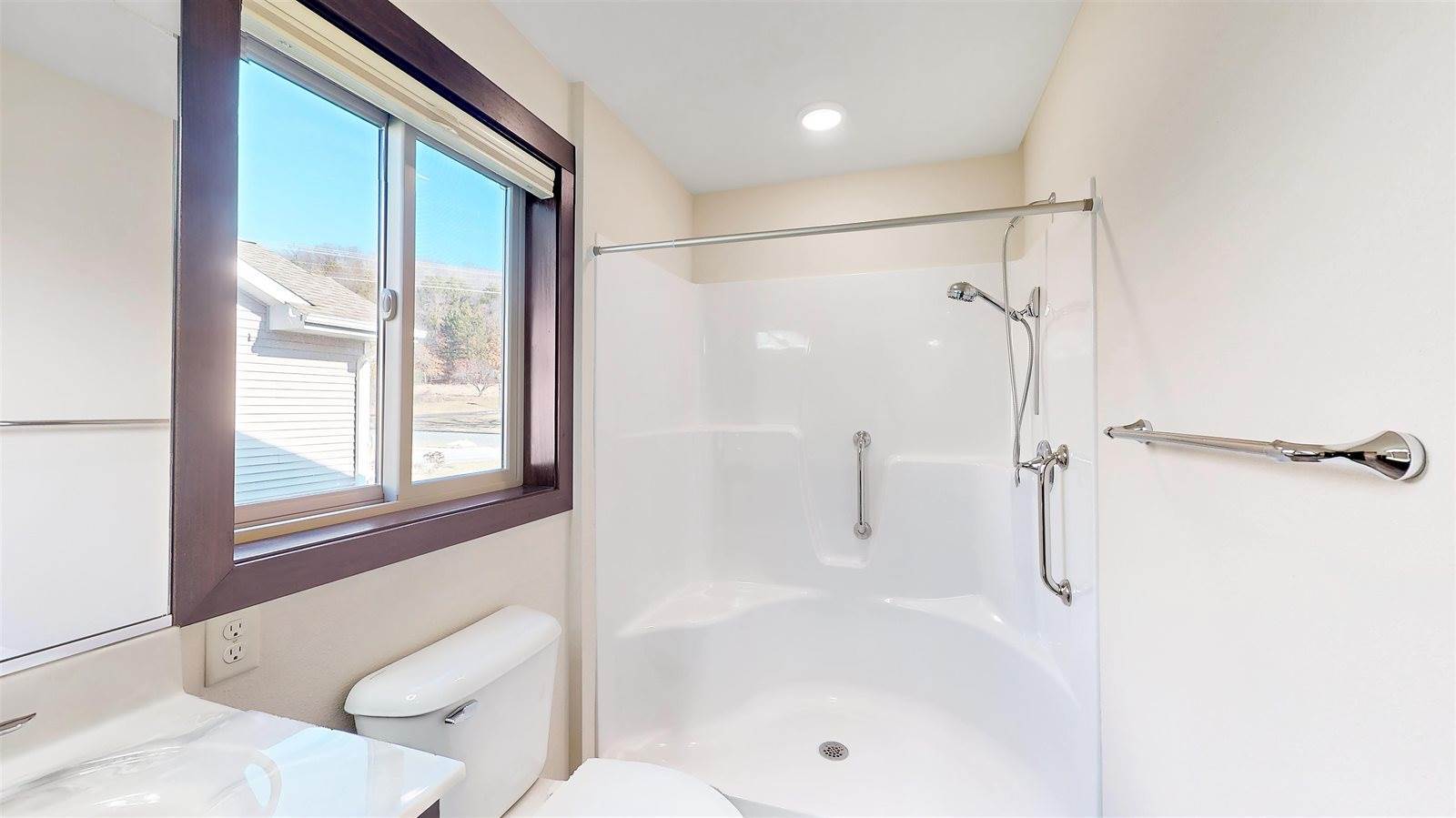 2240 East Princeton Avenue, Eau Claire, WI 54703