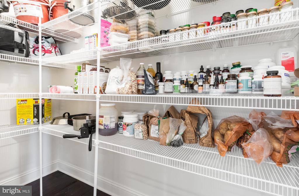 702 Robert Street, Mechanicsburg, PA 17055