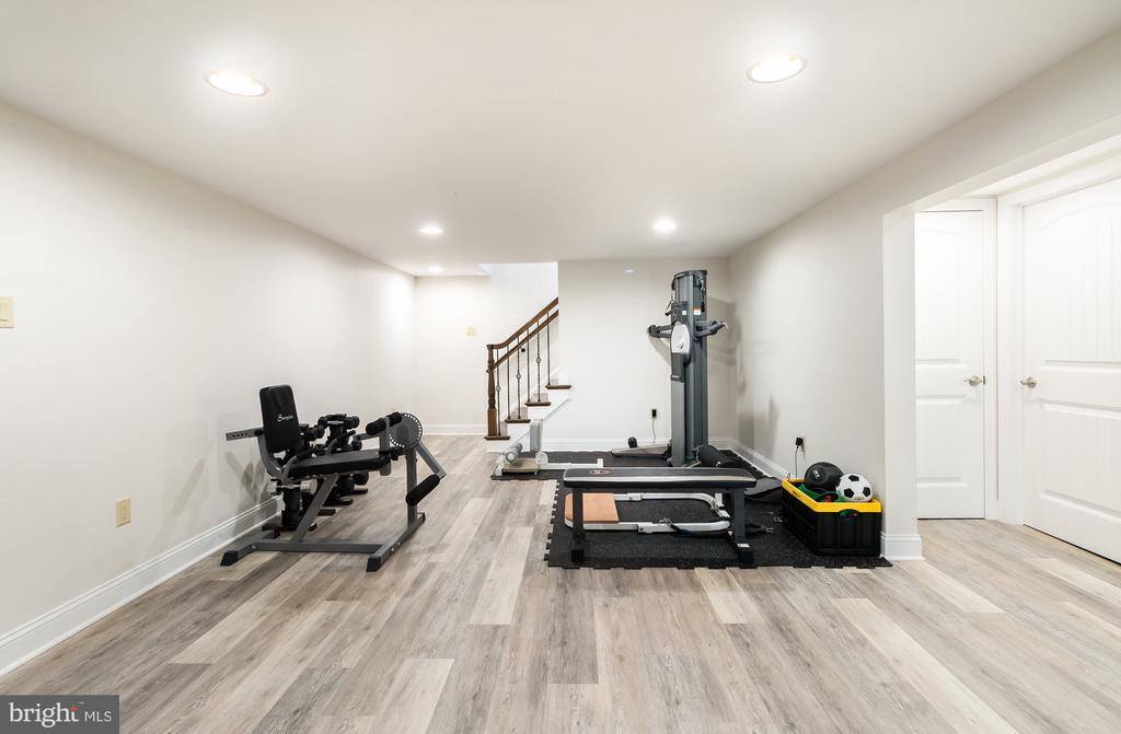 702 Robert Street, Mechanicsburg, PA 17055