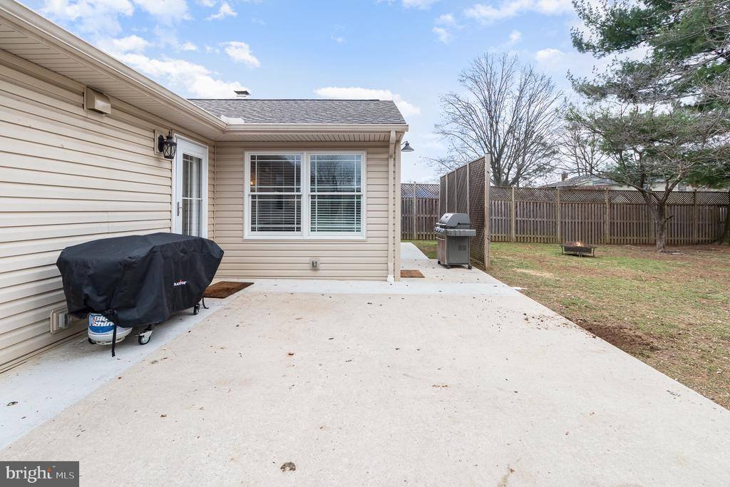 702 Robert Street, Mechanicsburg, PA 17055