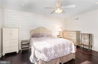 702 Robert Street, Mechanicsburg, PA 17055