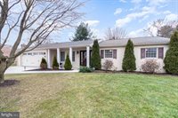 702 Robert Street, Mechanicsburg, PA 17055