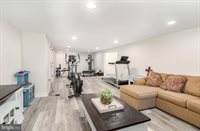 702 Robert Street, Mechanicsburg, PA 17055