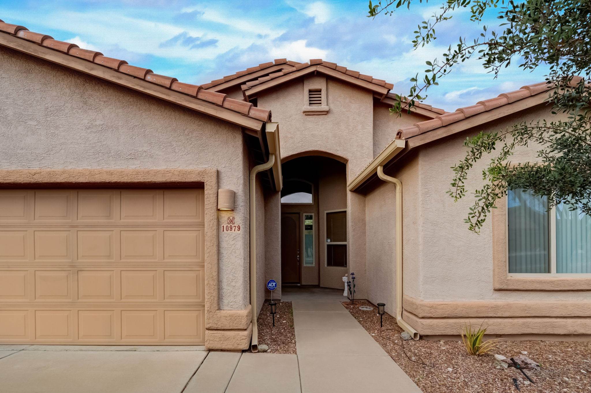 10979 E Vuelta Merecumbe, Tucson, AZ 85730