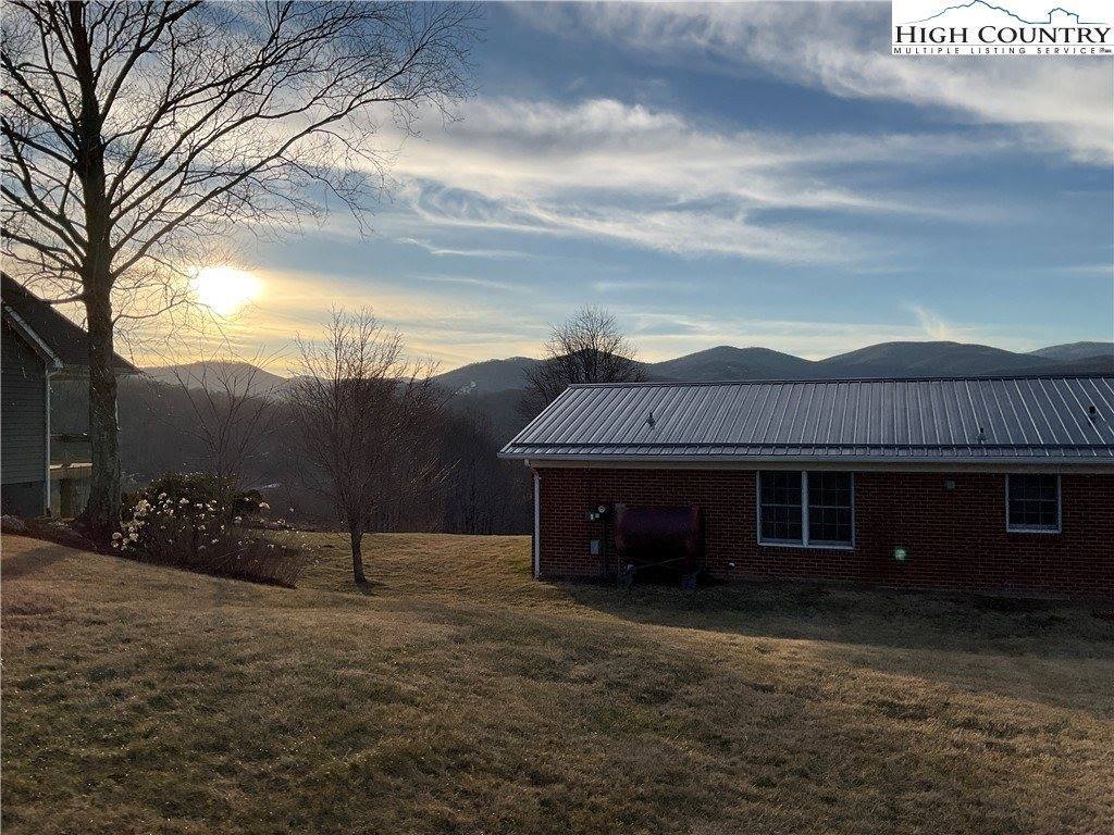 269 Panoramic Lane, Boone, NC 28607