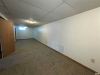 1363 Florence Avenue, Clinton, IA 52732