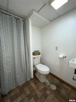 1363 Florence Avenue, Clinton, IA 52732