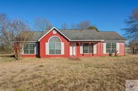 490 Lansdell Rd, Hooks, TX 75561