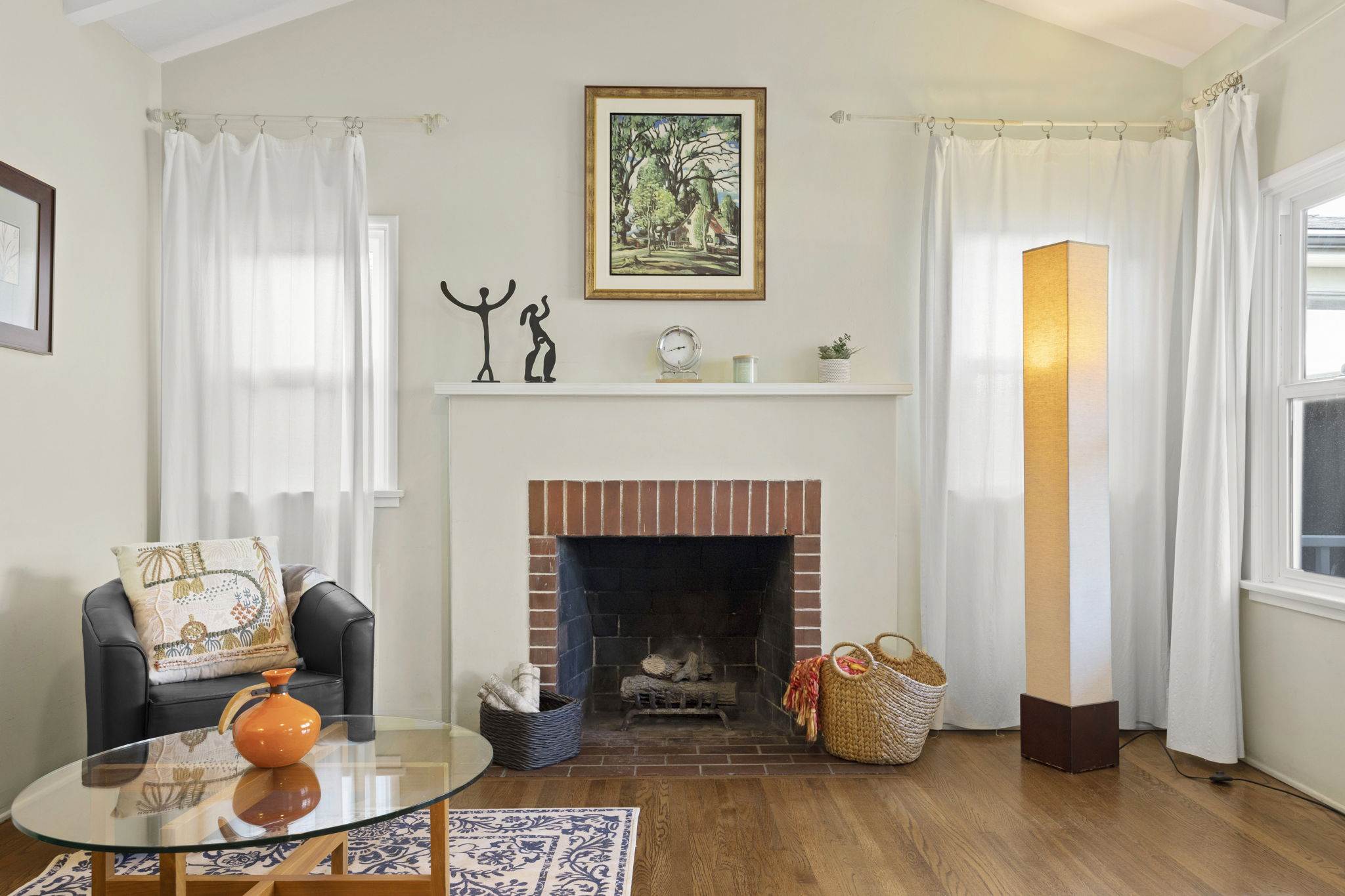 153 San Clemente Street, Ventura, CA 93001