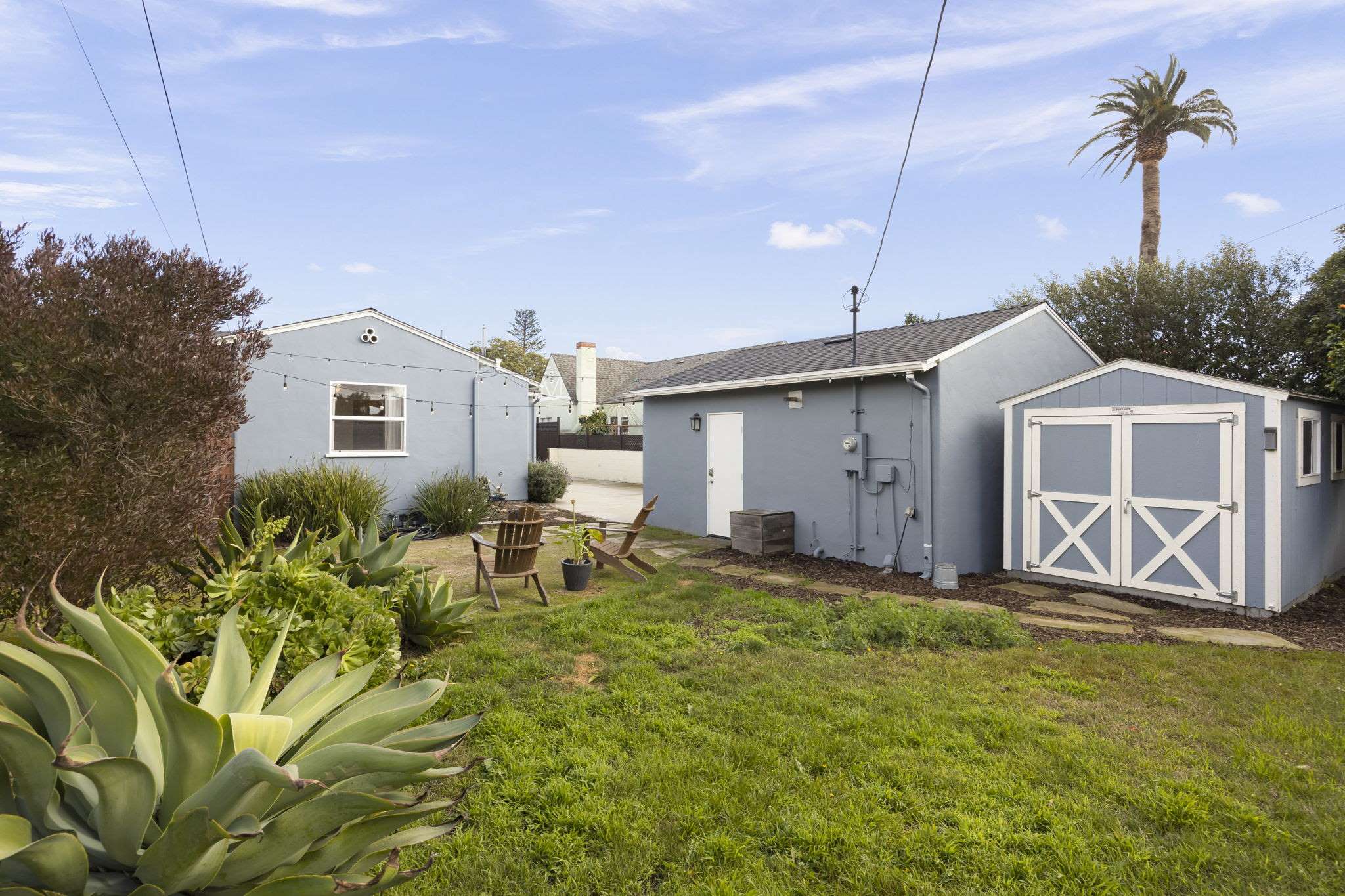 153 San Clemente Street, Ventura, CA 93001