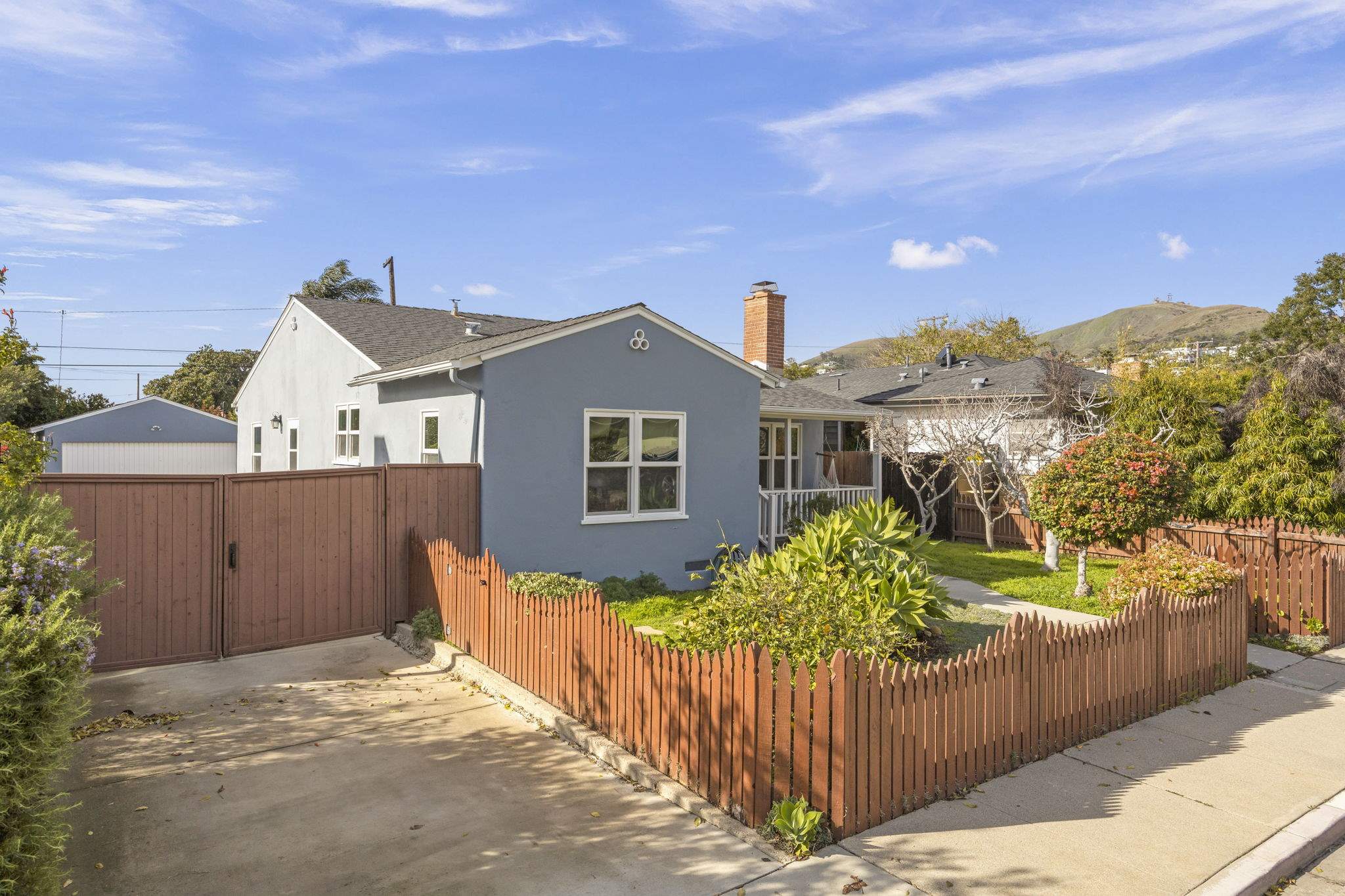 153 San Clemente Street, Ventura, CA 93001