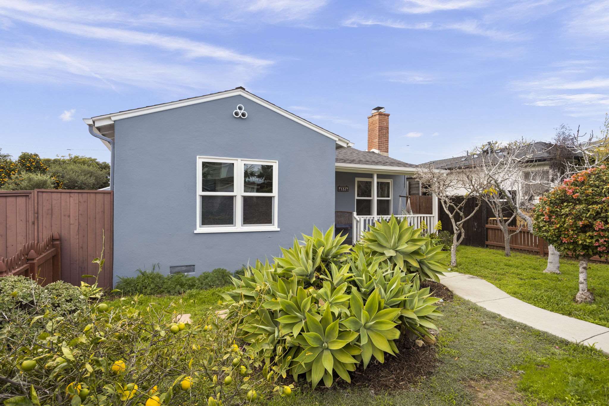 153 San Clemente Street, Ventura, CA 93001