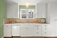 153 San Clemente Street, Ventura, CA 93001