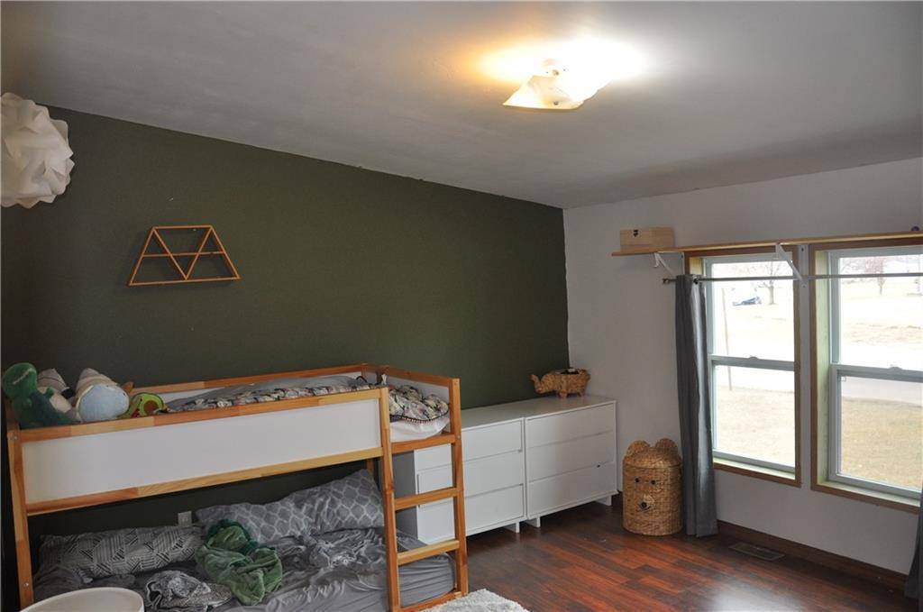 907 E Broadway Street, Blair, WI 54616