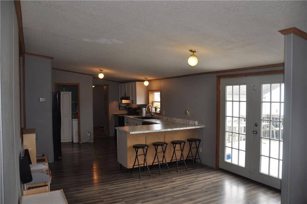 907 E Broadway Street, Blair, WI 54616