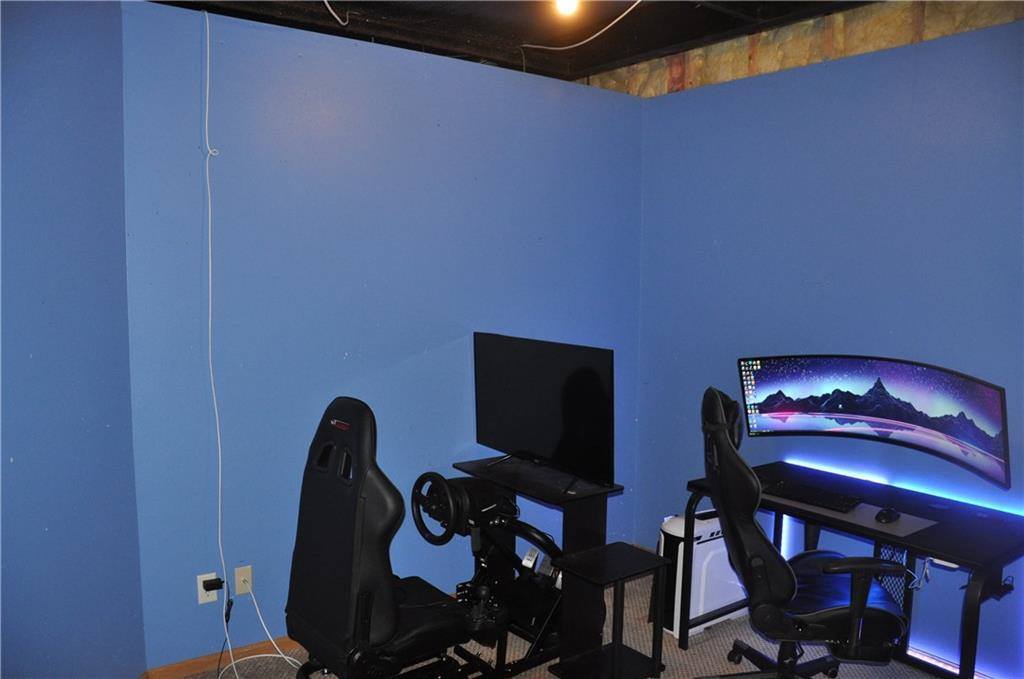 907 E Broadway Street, Blair, WI 54616