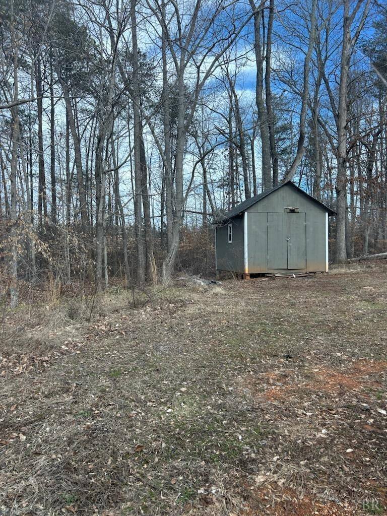 11967 Red House Road, Brookneal, VA 24528