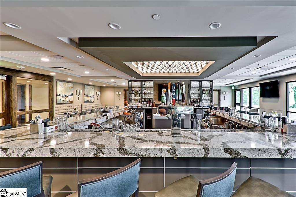 2 Straits, Salem, SC 29676