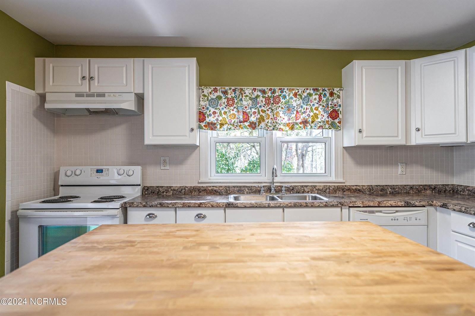 157 Freeman Road, Carthage, NC 28327