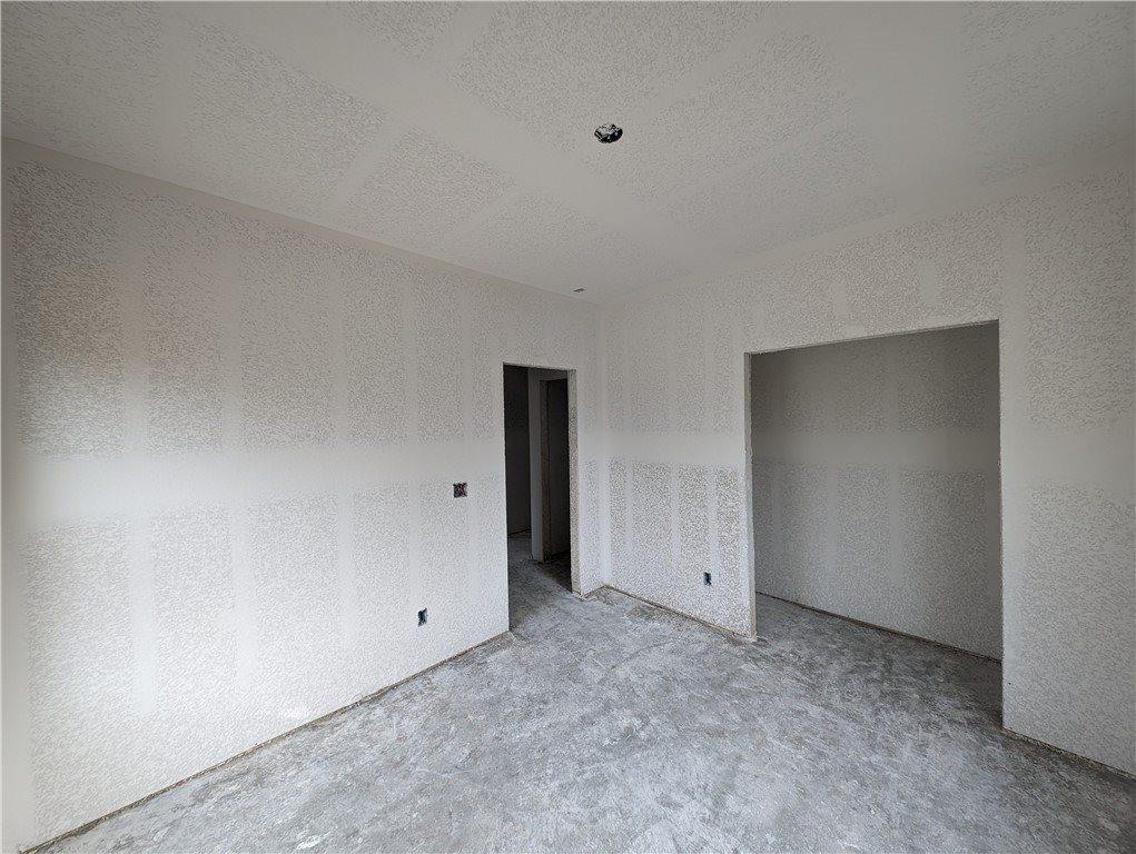 2 Anchinleck Circle, Bella Vista, AR 72715